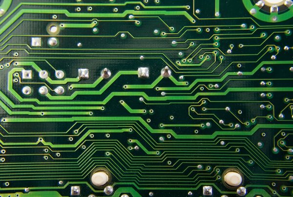 Quels sont les signaux d'une carte mère endommagée ?