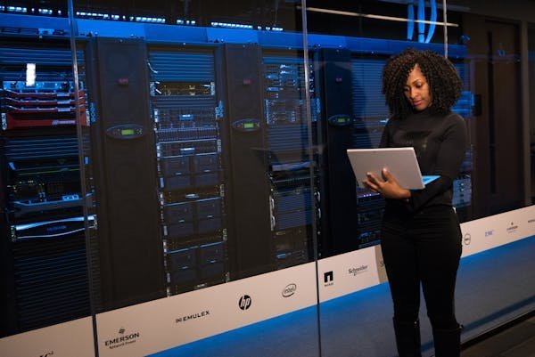 Maintenance de data centers : des économies durables et intelligentes